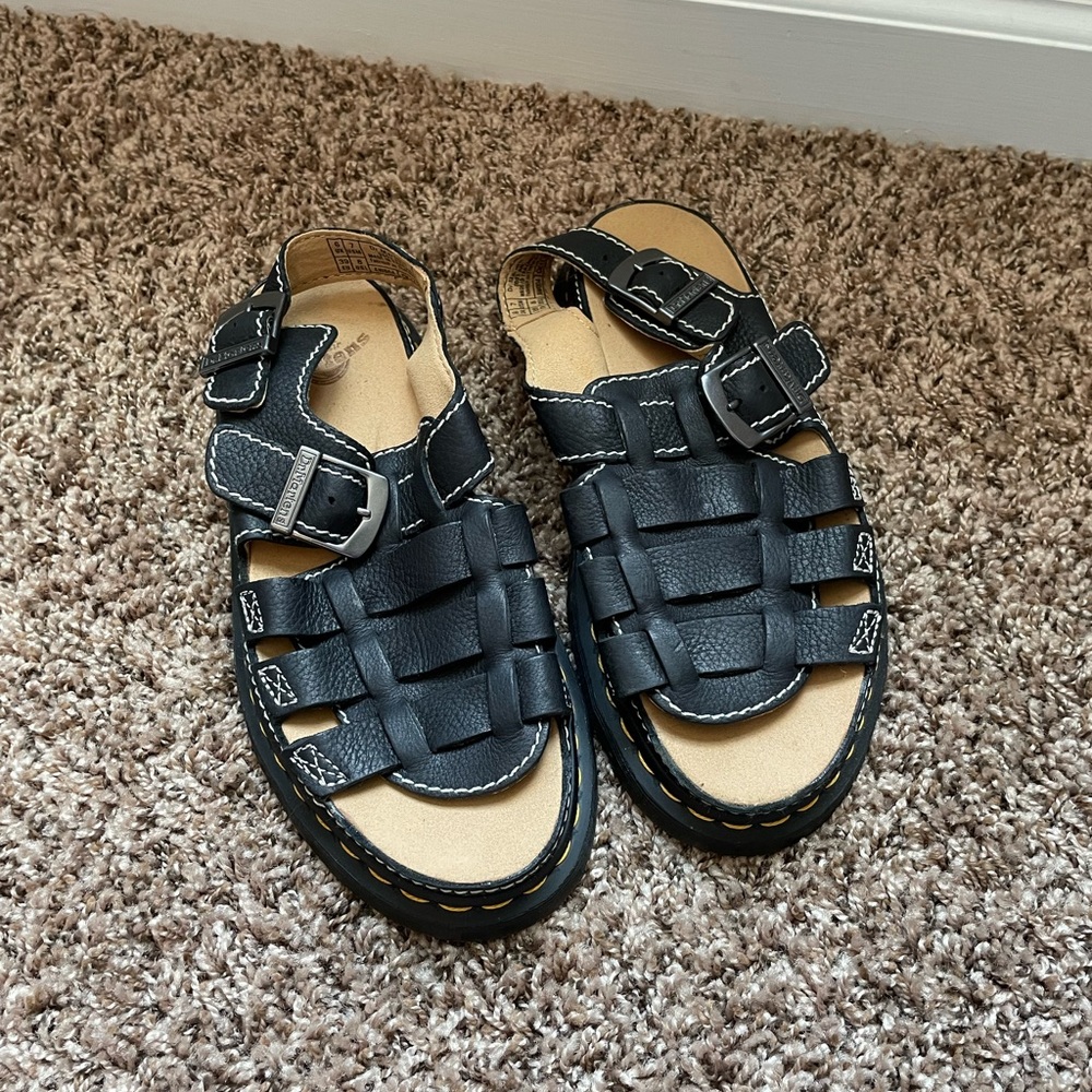 Dr martens fisherman sandals